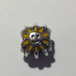 Smily sunshine charm